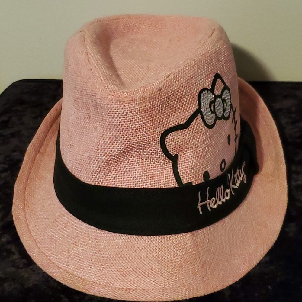 Hello Kitty Hat